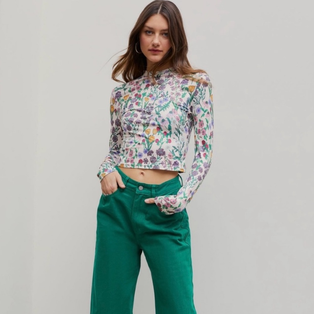 Cider Multicolor Floral Long Sleeve Top
